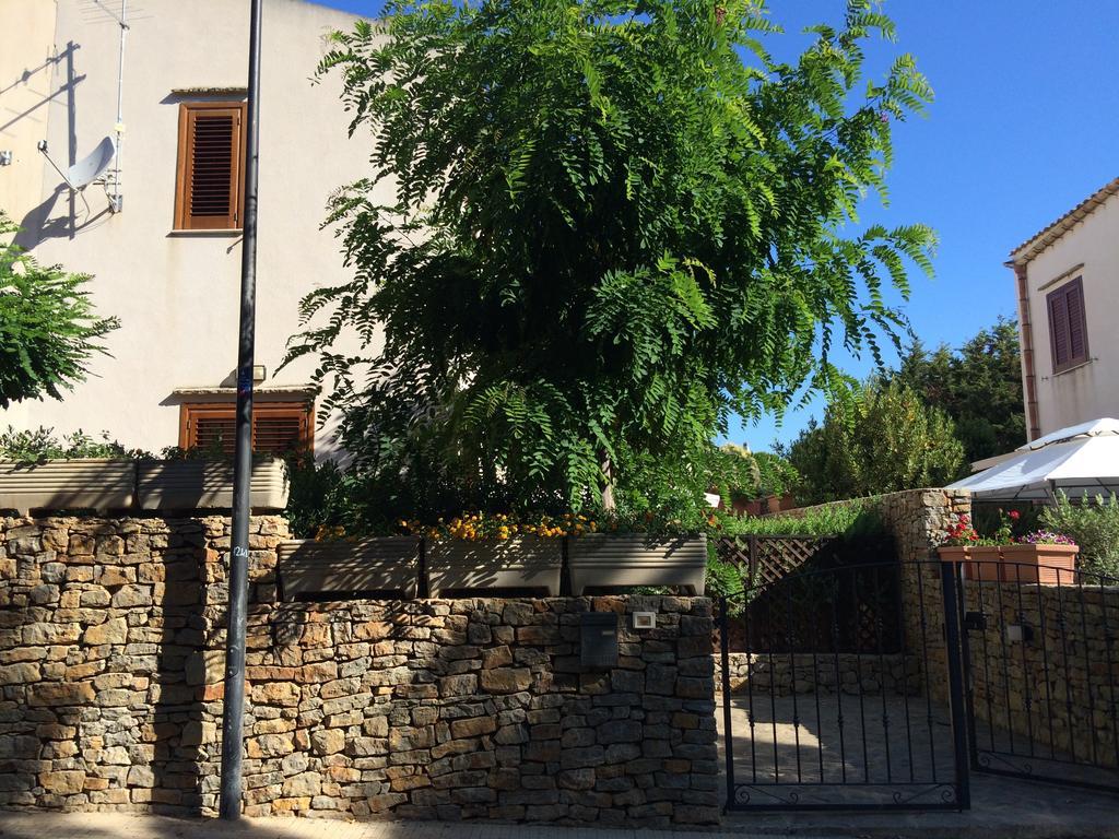 Villa Giuliana 산비토로카포 객실 사진
