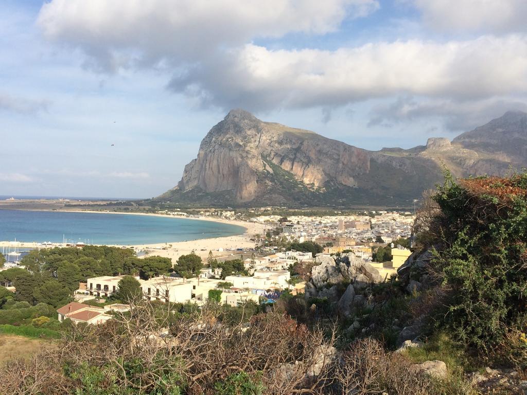 Villa Giuliana 산비토로카포 객실 사진
